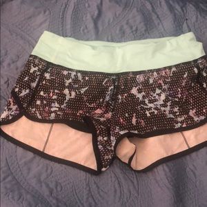 Lululemon speed shorts size 4